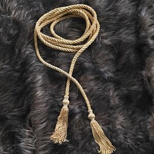 Elegant Gold Rope